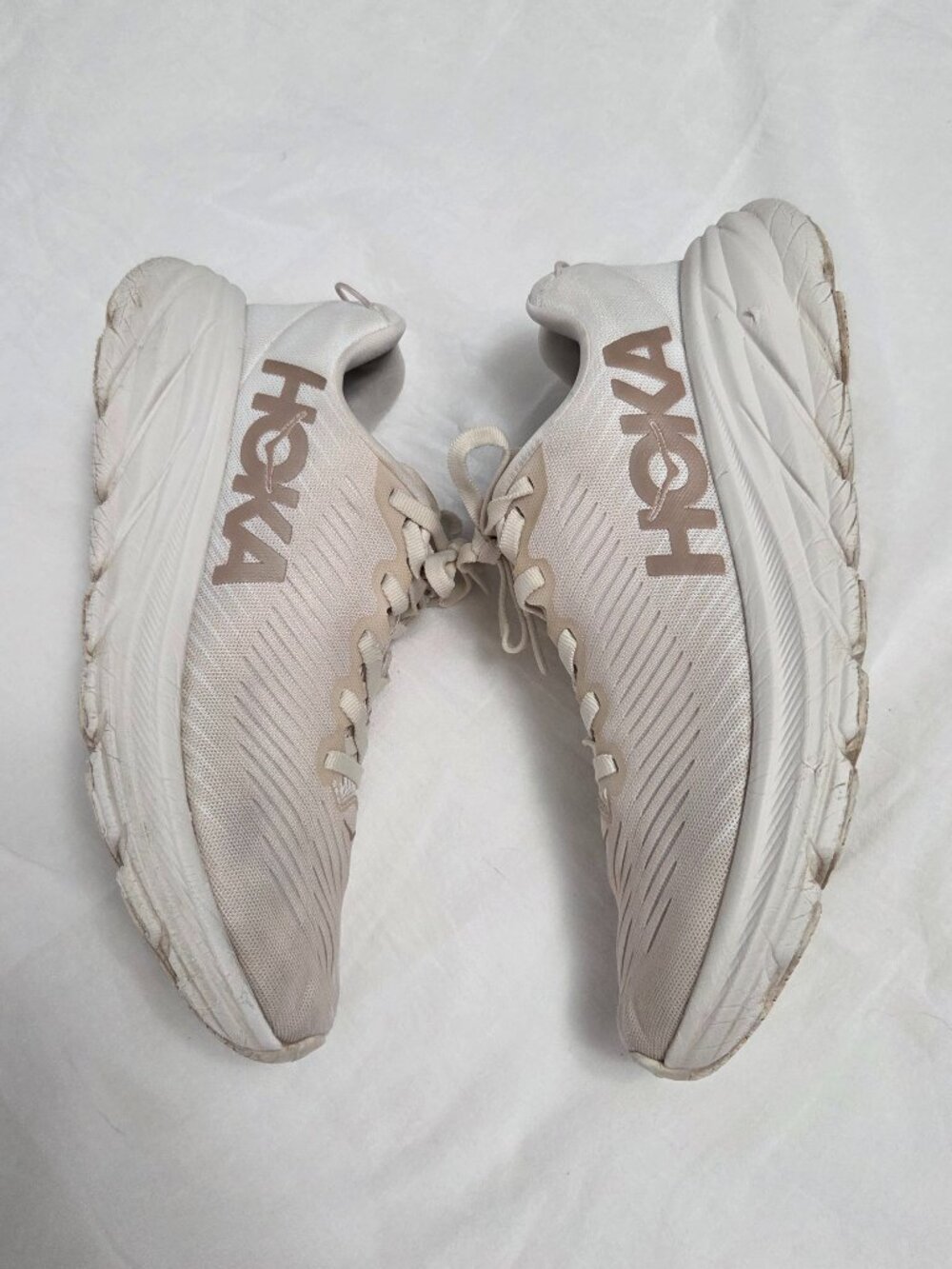 HOKA One One Womens Rincon 3 Mesh shoes size 7B